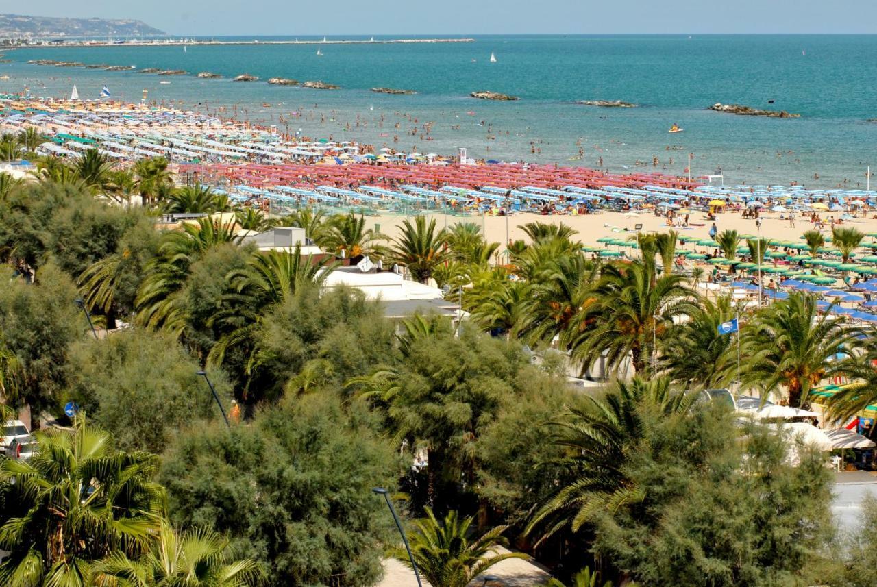 Casavacanze Estate 1 San Benedetto del Tronto Eksteriør bilde